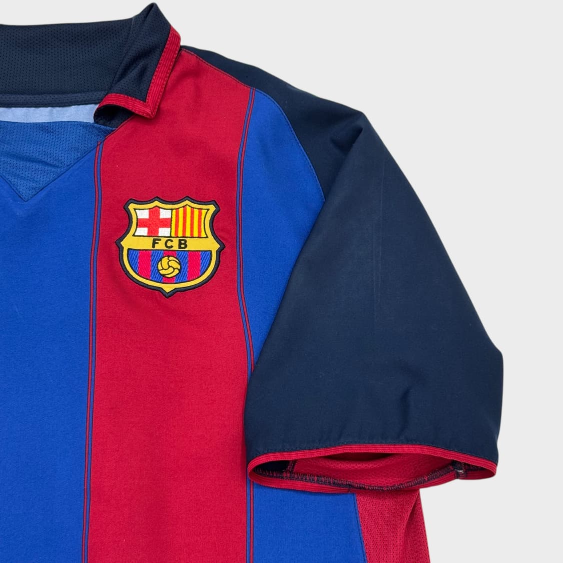 03-04 바르셀로나 홈 No.10 호나우지뉴 상품이미지5