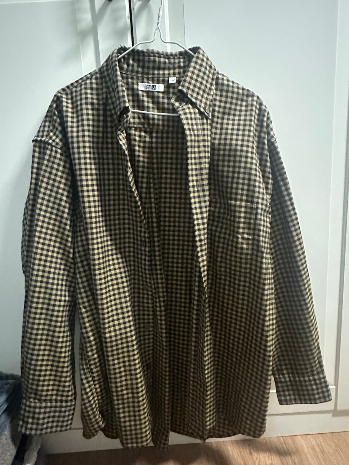 유니클로 u 옐로우 체크 셔츠 상품이미지1