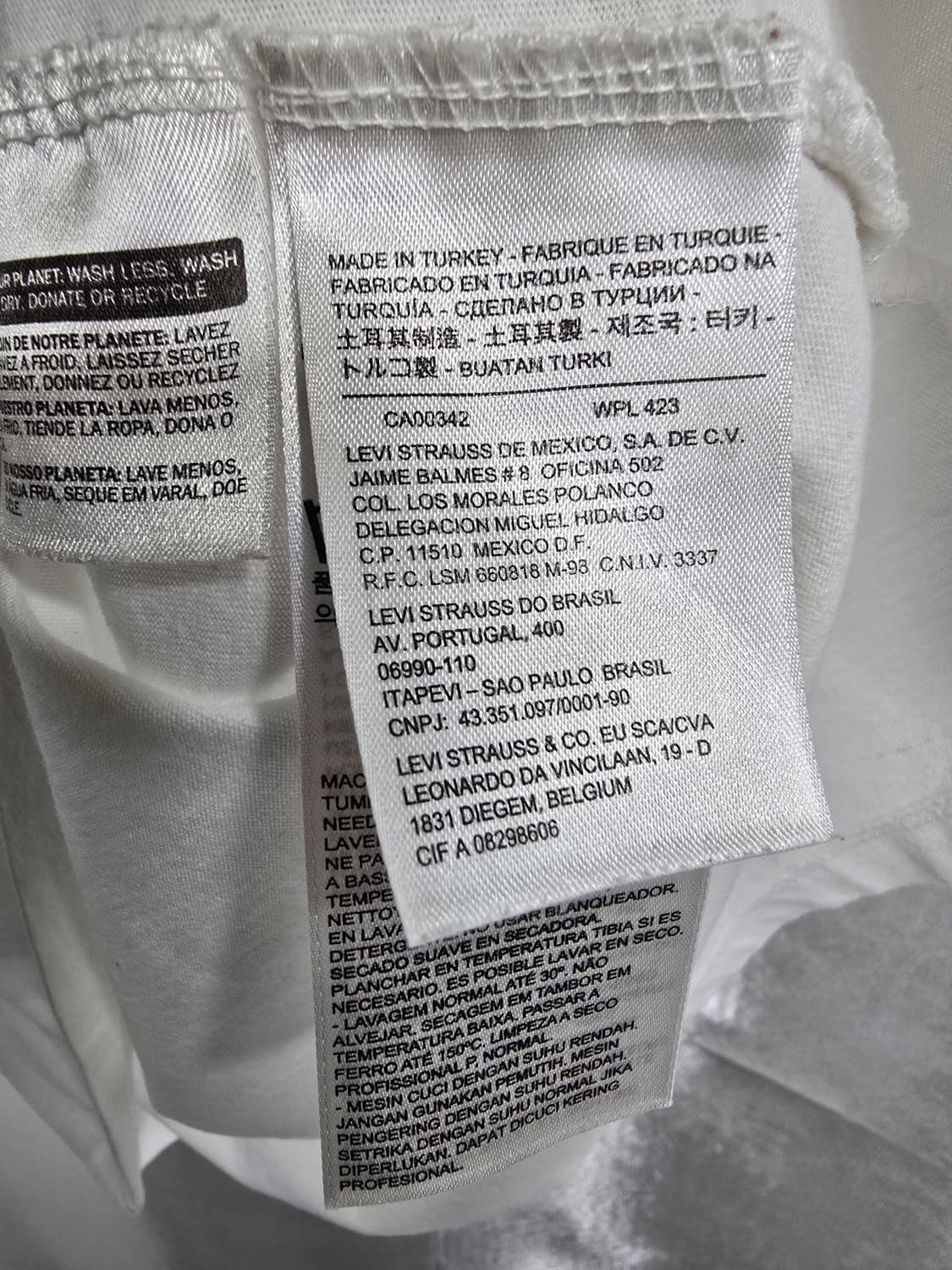리바이스 화이트 반팔 티셔츠 (2121) 상품이미지4
