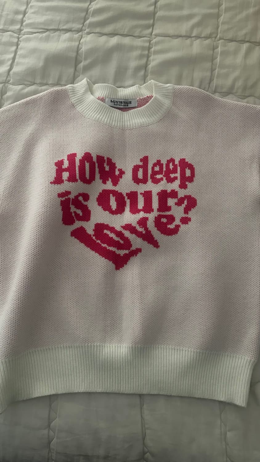 러브이즈트루 니트 상품이미지1