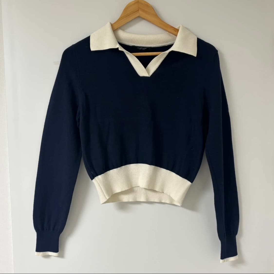 질스튜어트 뉴욕 카라 울니트 상품이미지1