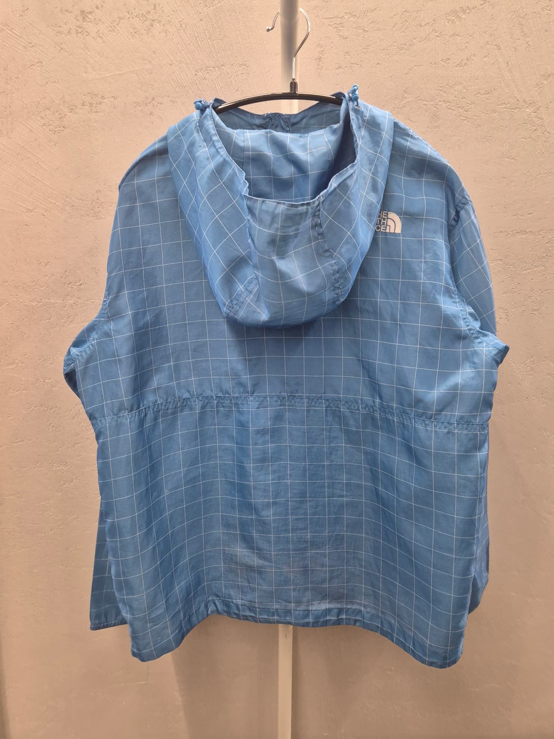 노스페이스 체크 바람막이 블루 L 상품이미지3