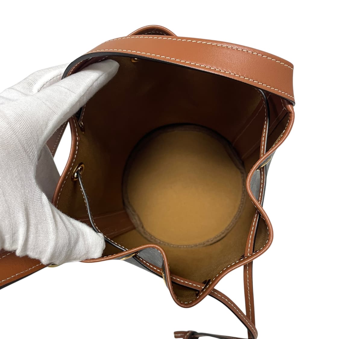 셀린느 트리오페 드로우스트링 스몰 버킷백 숄더백H00272 상품이미지4