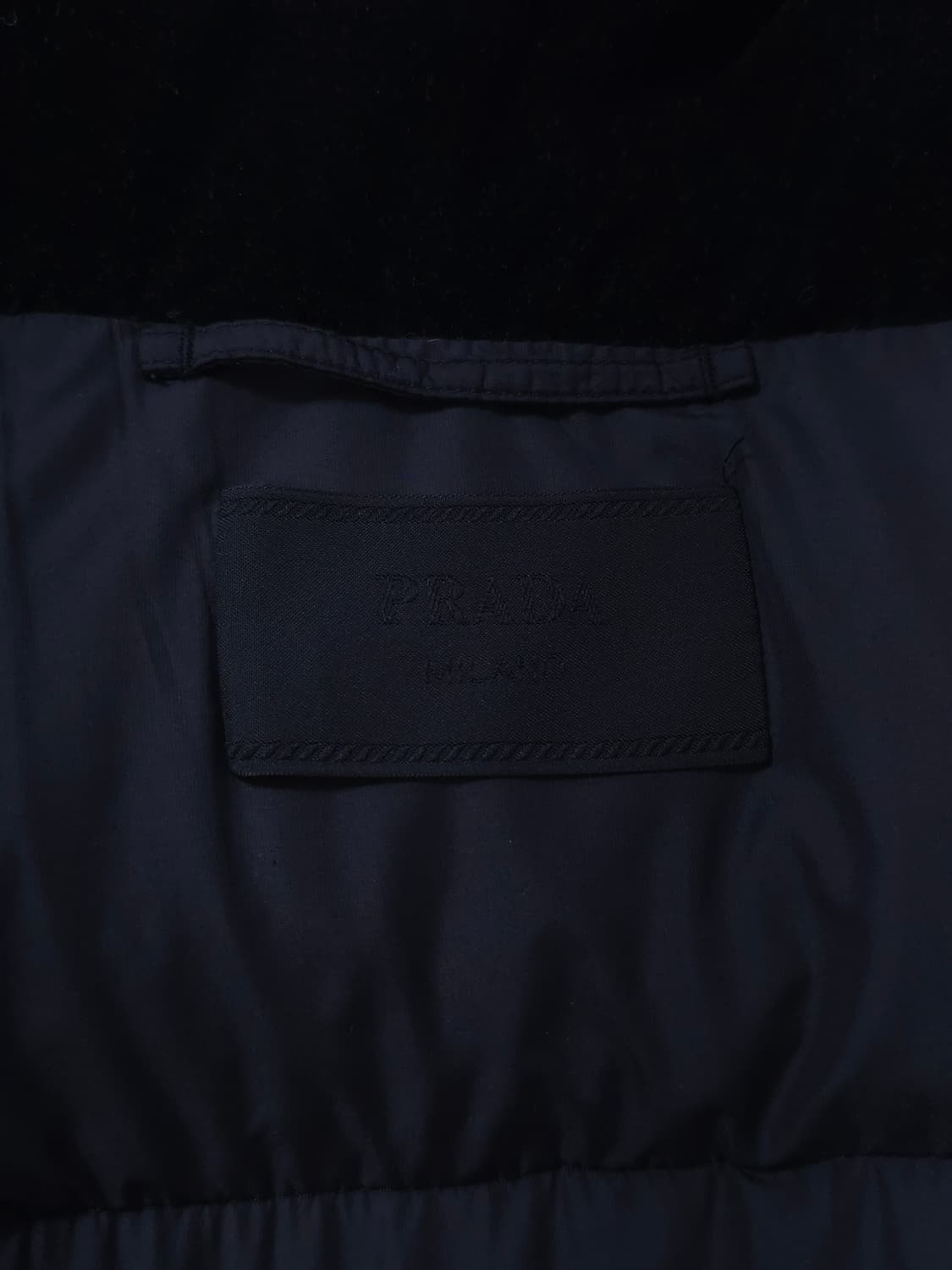 [S] 프라다 벨벳 다운 패딩 블랙(SGC407) 상품이미지5