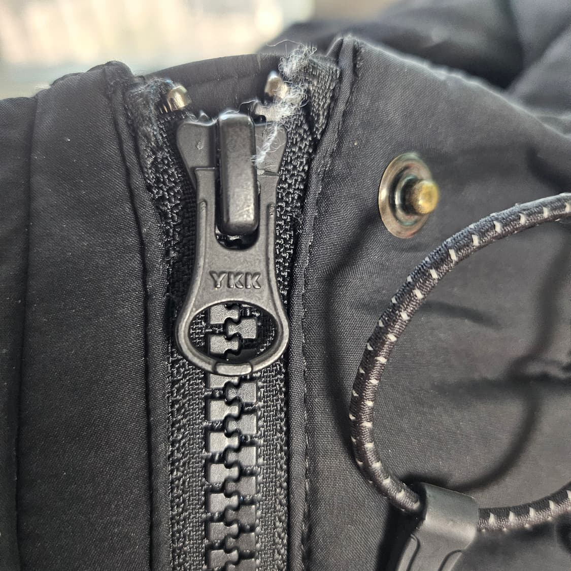 디스커버리 롱패딩 남녀공용 105사이즈 (상품권가능) 상품이미지4