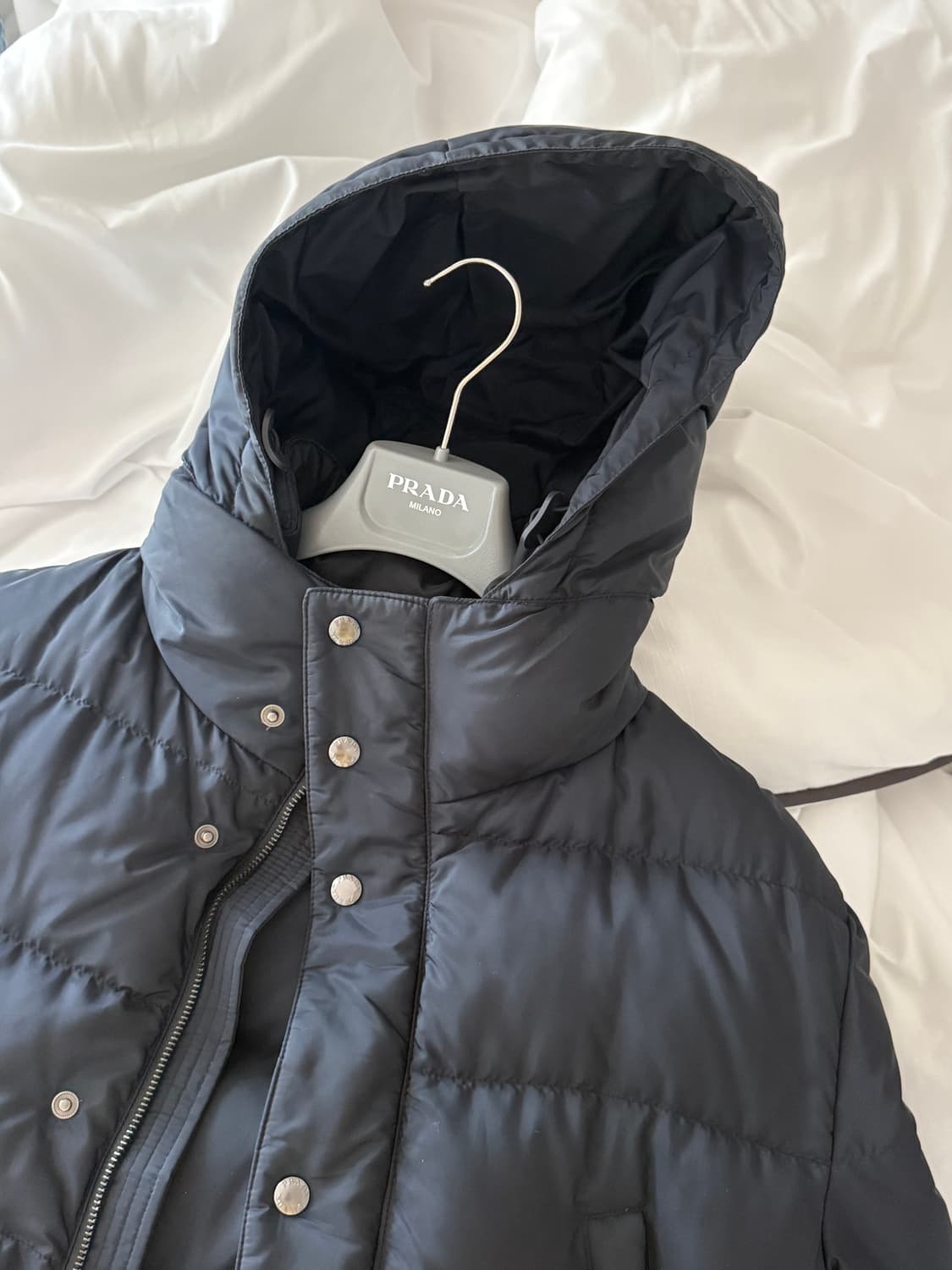 프라다 남자 패딩 52사이즈 네이비 상품이미지1