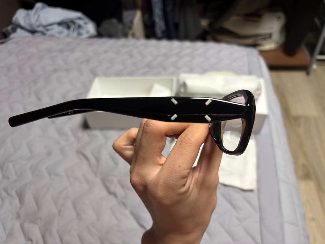 젠틀몬스터 마르지엘라 mm212 블랙클리어 상품이미지5