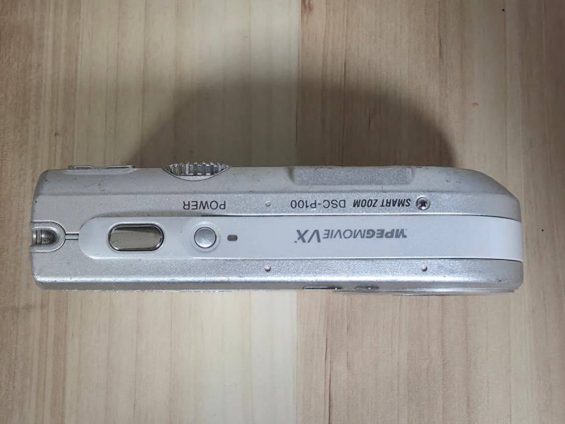 소니 사이버샷 DSC-P100 빈티지 디지털카메라 상품이미지2