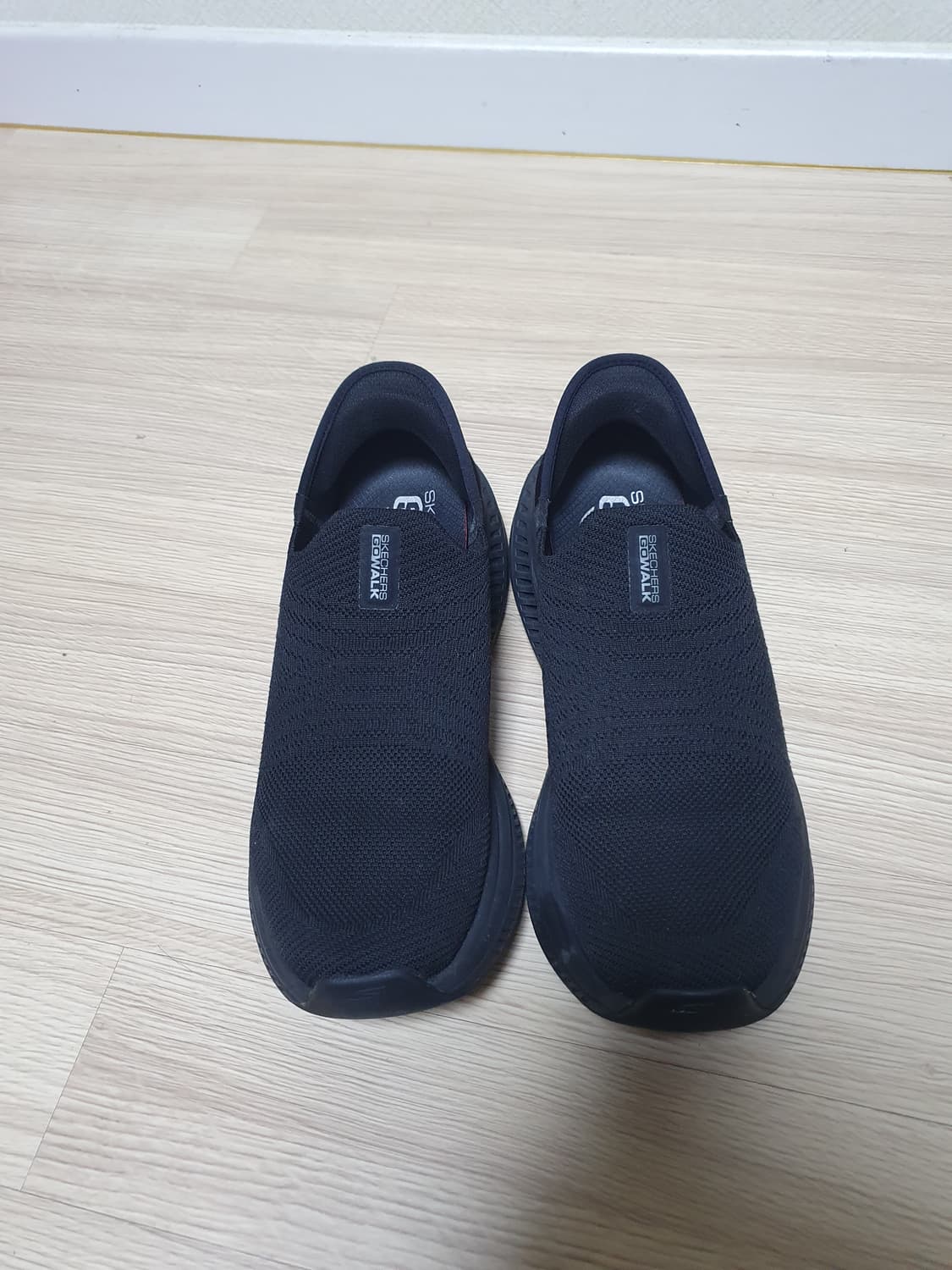 스케쳐스 맥스쿠셔닝 슬립온 270 상품이미지3