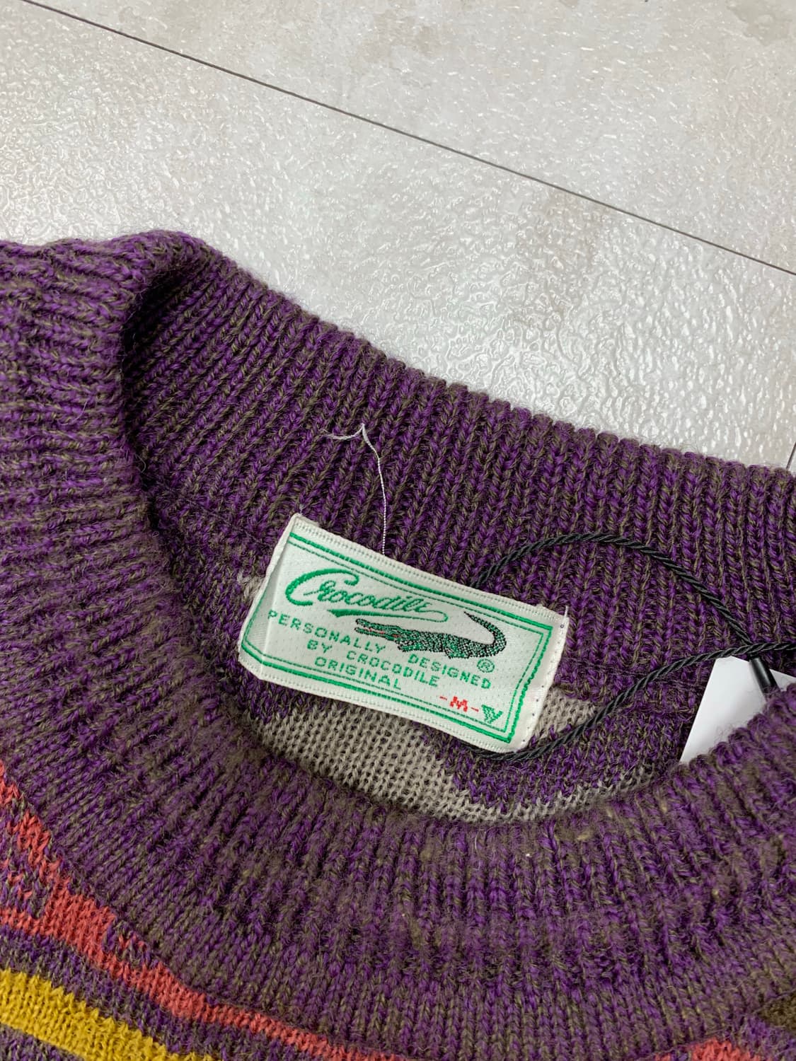 크로커다일 퍼플 패턴 니트 상품이미지4
