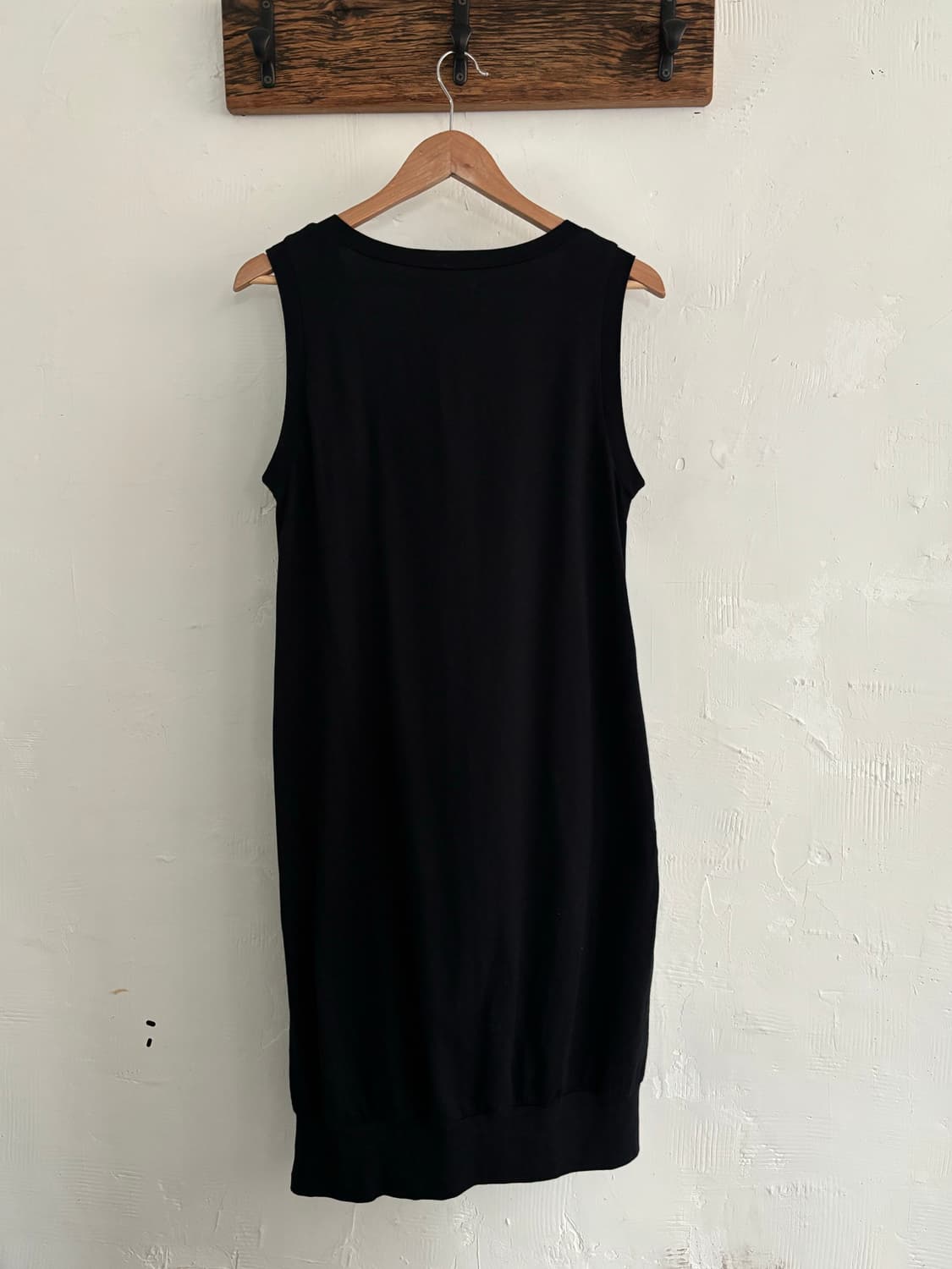 LIMI feu 리미푸 블랙 슬리브리스 원피스  상품이미지7