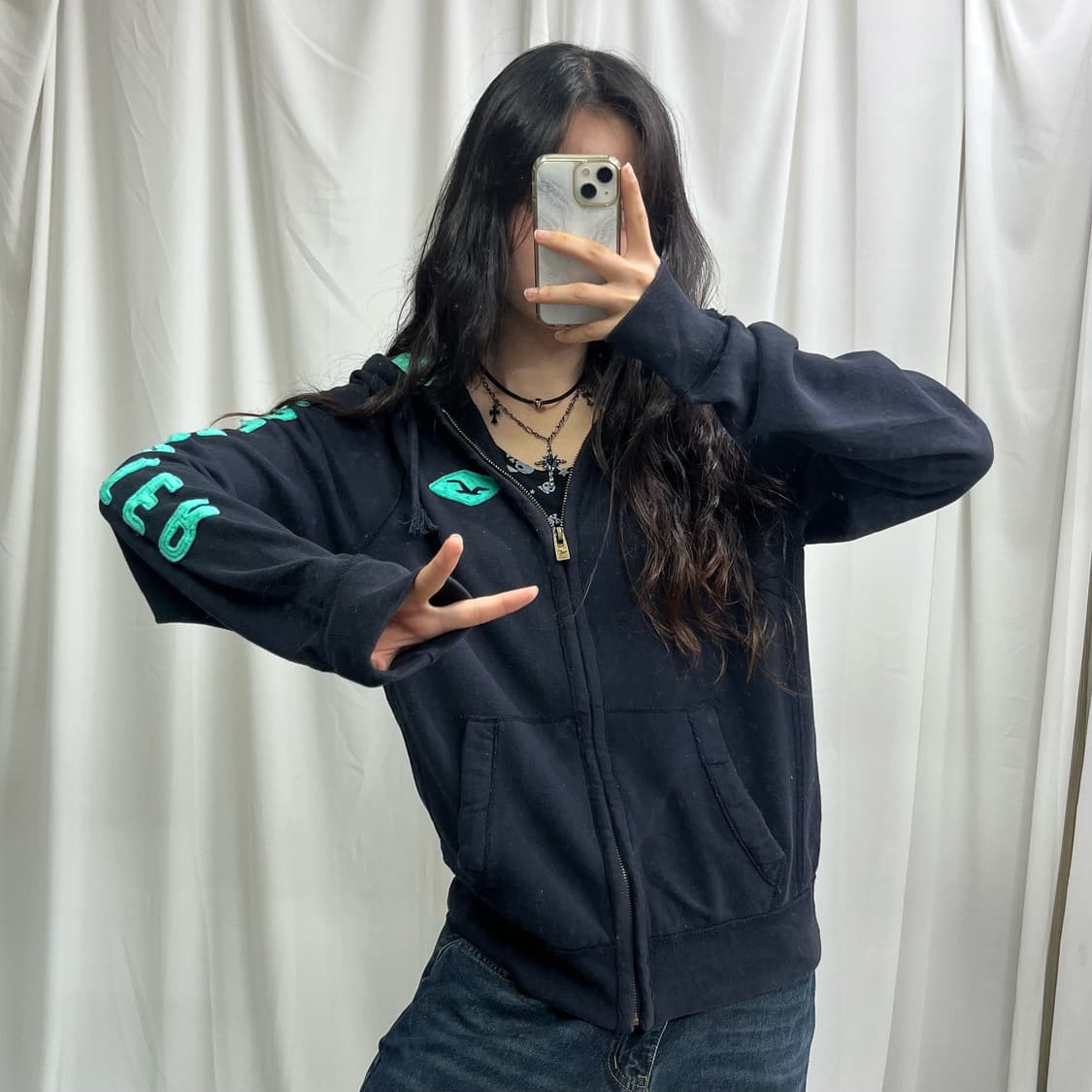 Hollister navy hood zip-up 상품이미지1