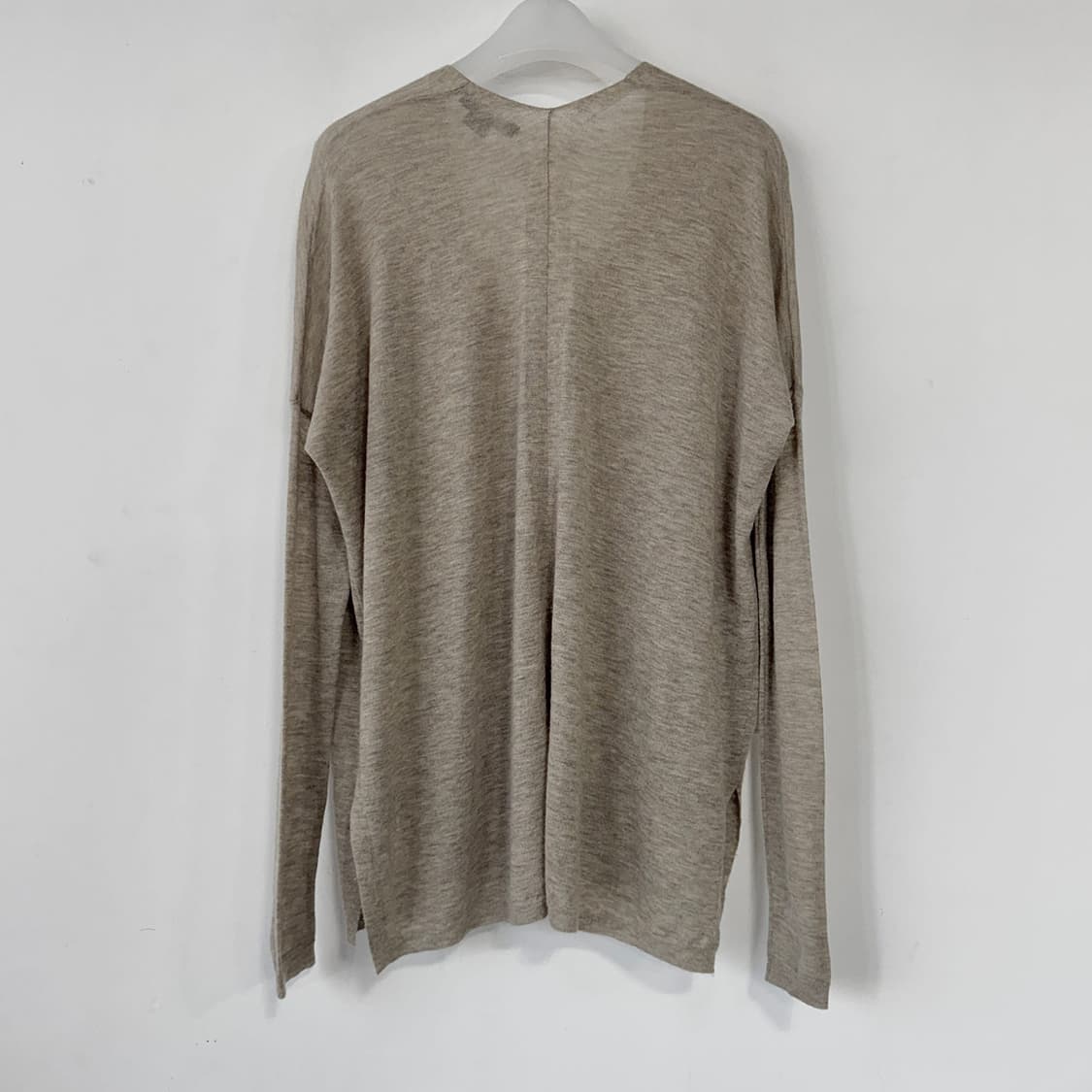 빈스 울 캐시미어 브이넥 니트 상품이미지5