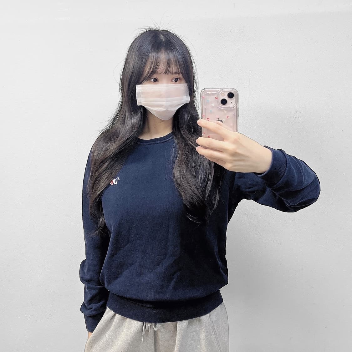 메종키츠네 트리플 폭스 컬러 맨투맨 네이비 상품이미지1