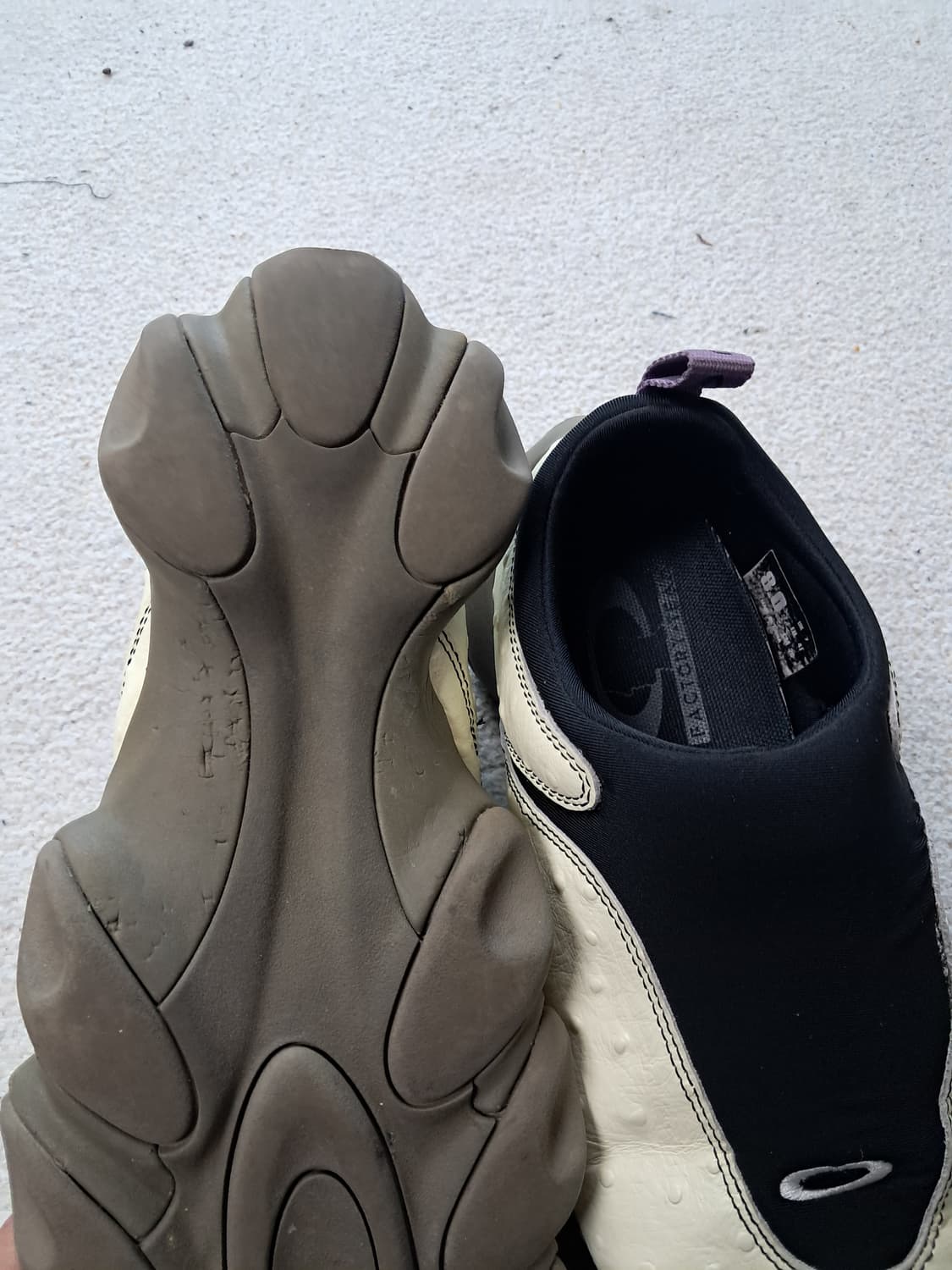 브레인 데드 x 오클리 팩토리 팀 오스트리치 플레시 아이보리 상품이미지5