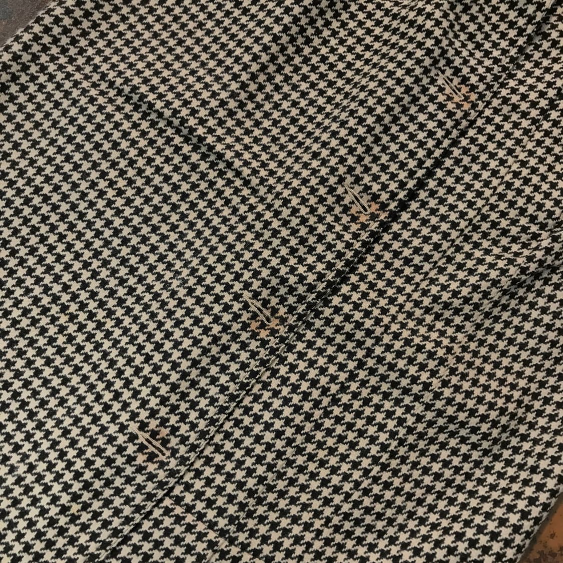 90s 발렌티노 하운드투스 패턴 버튼 미디 스커트 허리 29 사이즈  상품이미지6
