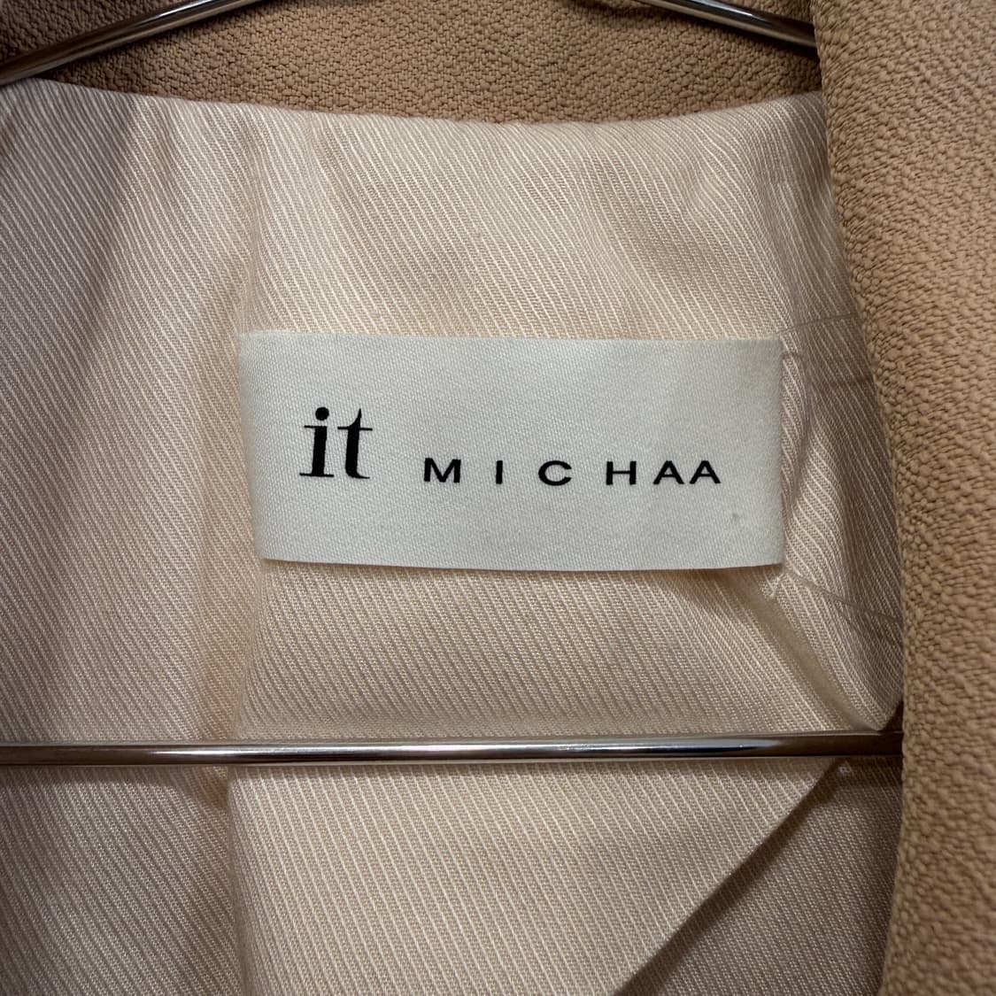 잇 미샤 원버튼 오버핏 블레이저 상품이미지4