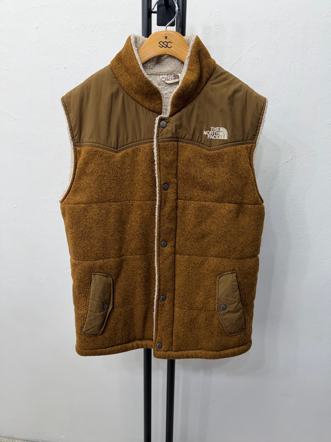 정품) 노스페이스 남성 뽀글이 조끼 105 상품이미지1