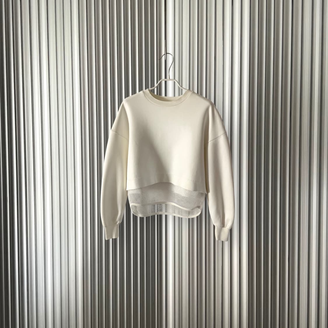 Toga sweatshirt 상품이미지1
