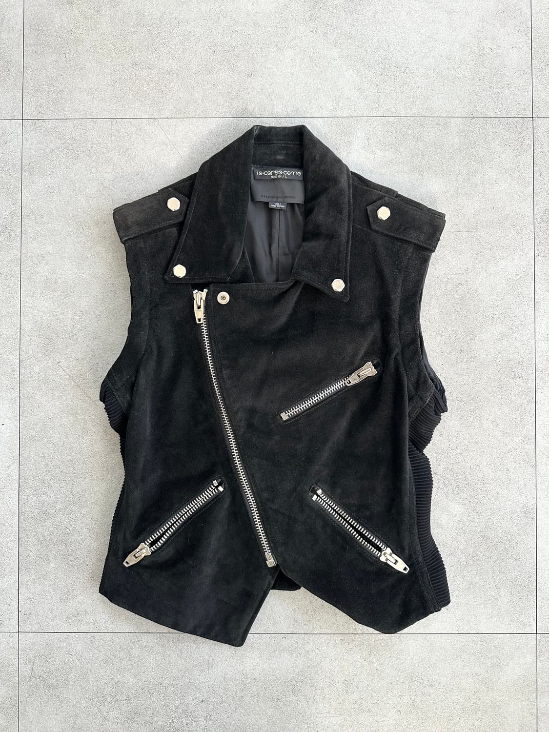 알렉산더왕 스웨이드 레더 바이커 베스트 상품이미지1