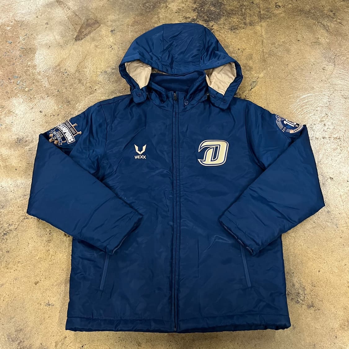 [90] 엔씨 다이노스 후드 바람막이 네이비 b17 상품이미지2