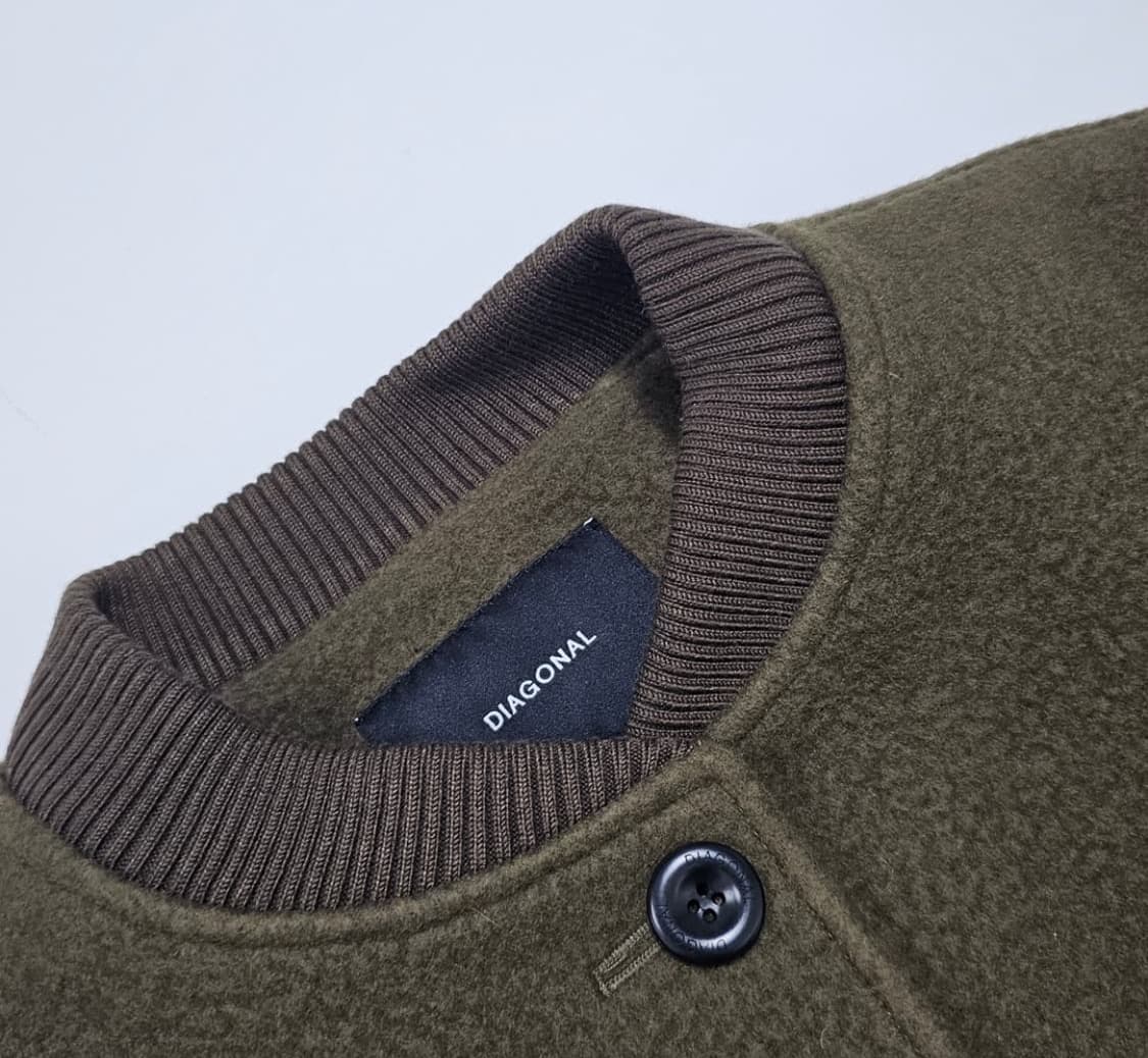 다이애그널 울코트 스타디움 점퍼 브라운 상품이미지4