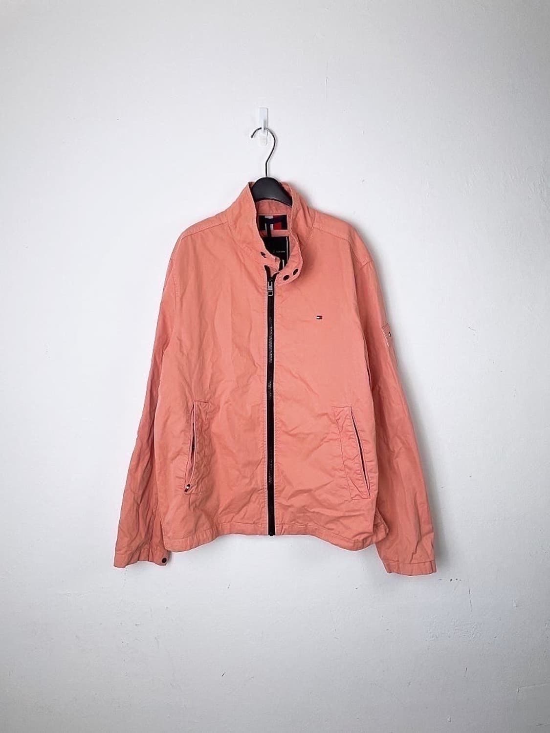 (정품/새상품) 타미힐피거 공용 핑크 해링본 바람막이 상품이미지1