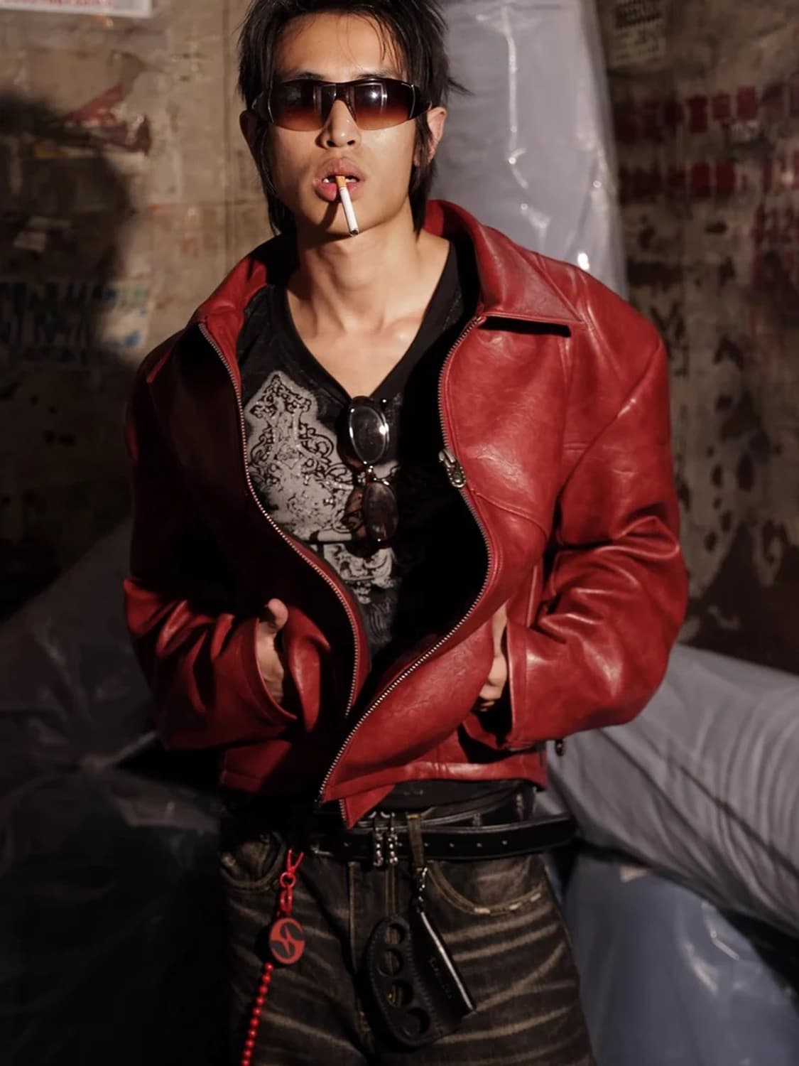 HAS2SONS red curved blade sleeve PU leat 상품이미지1