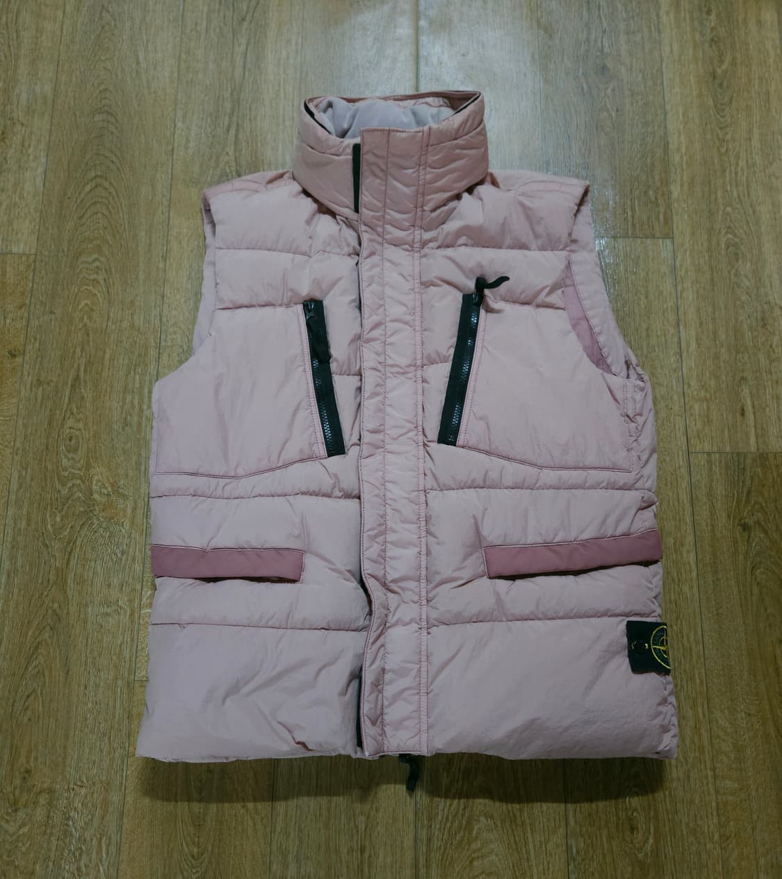 스톤아일랜드 16FW 크링클랩스 패딩 조끼 더스트핑크 상품이미지4