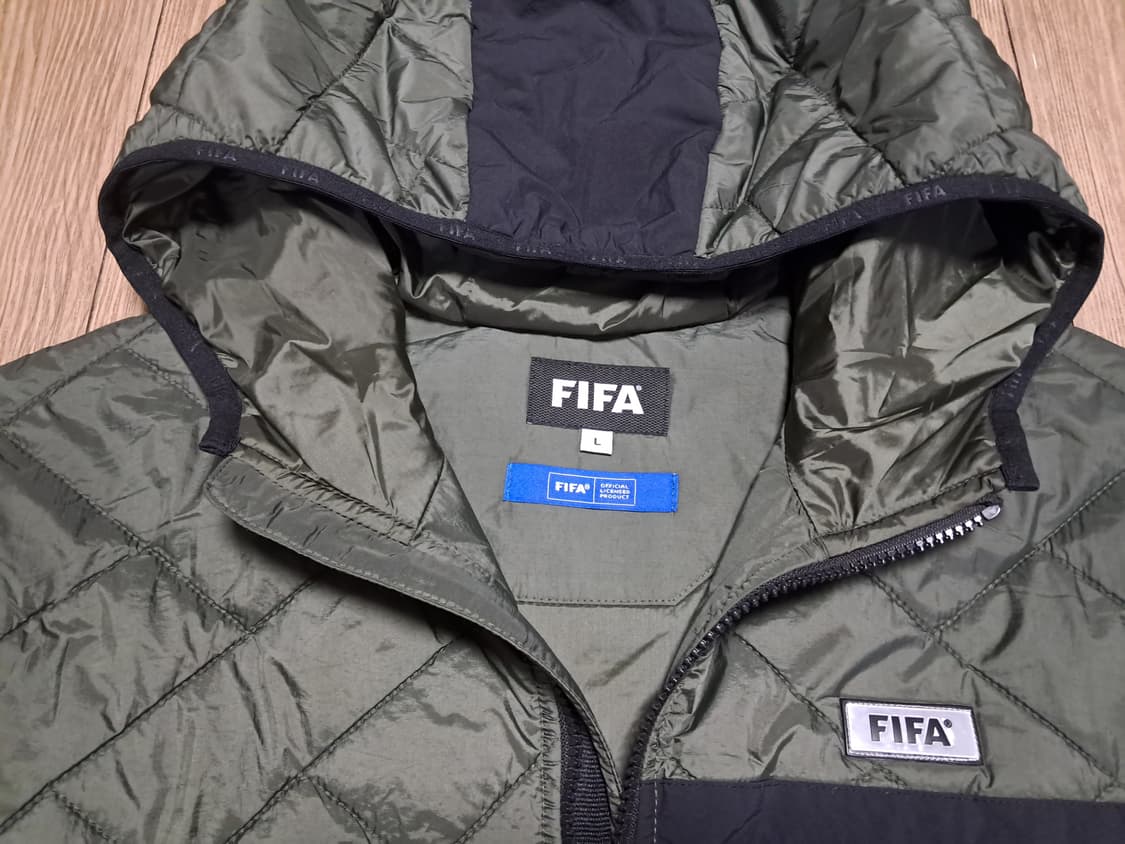 FIFA 경량패딩 L 상품이미지5