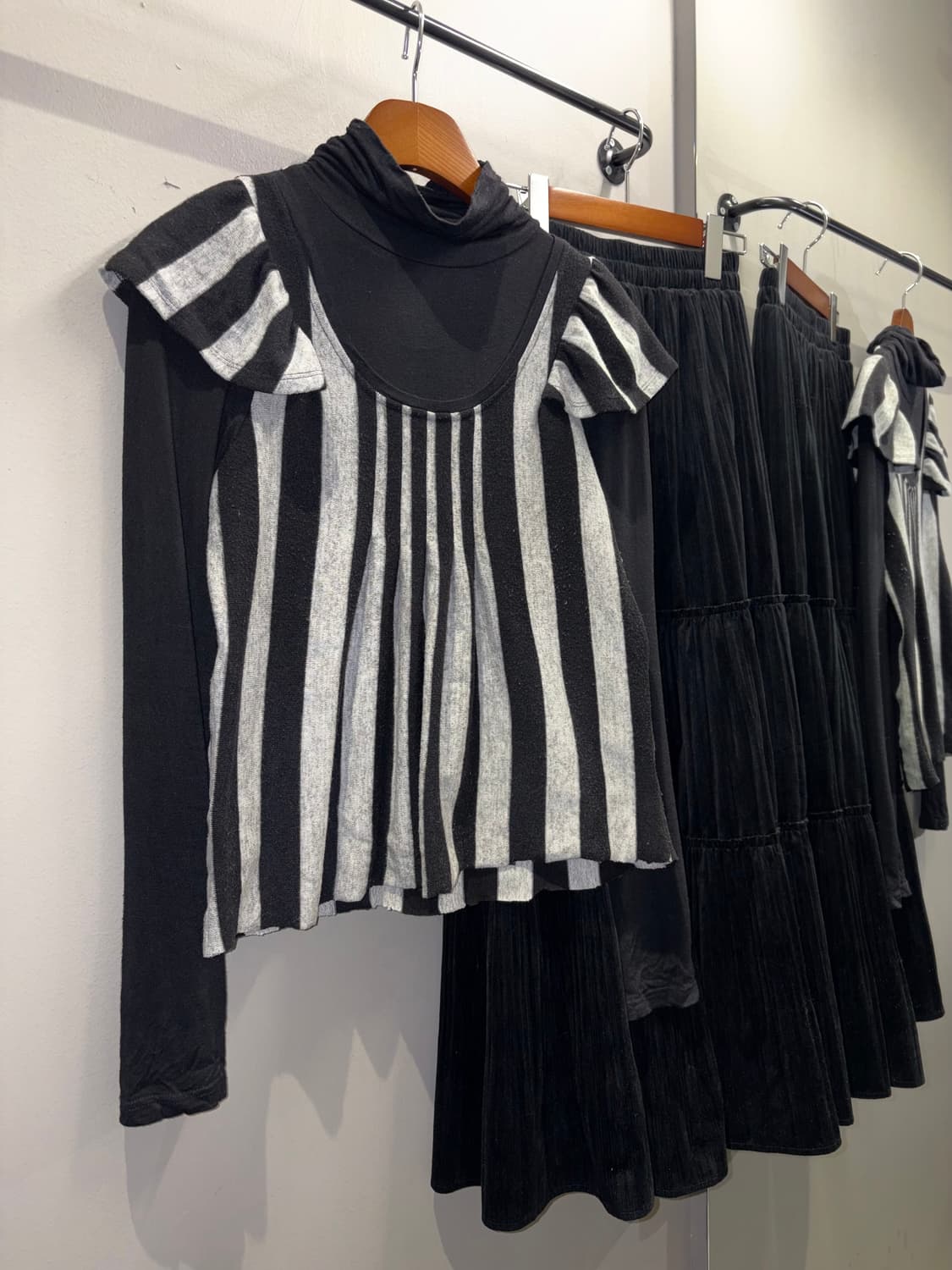 빈티지 스트라이프 레이어드 탑 상품이미지4