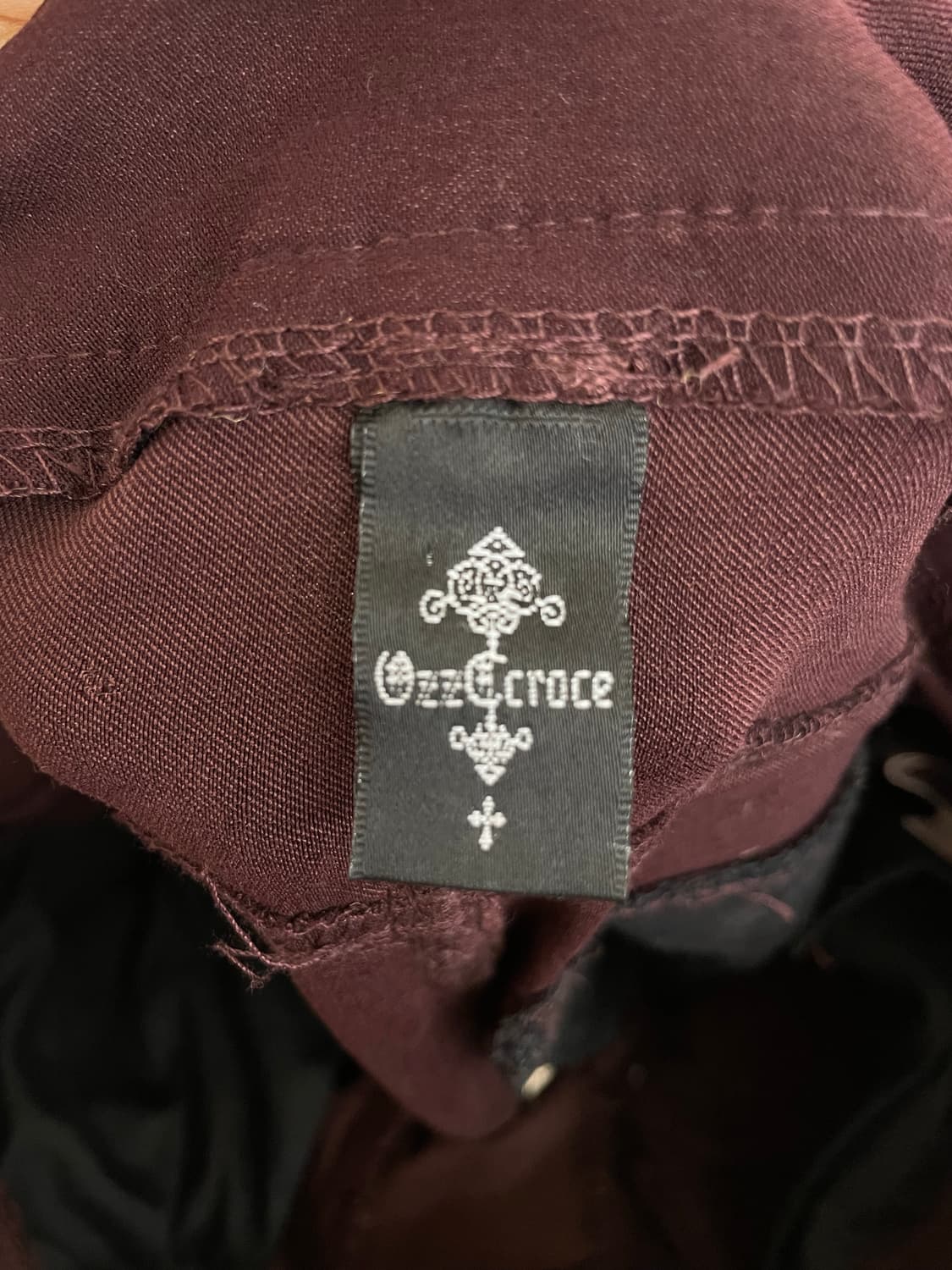 오즈온 버건디 고딕 숏팬츠 상품이미지8