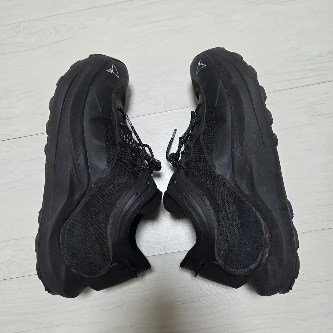 roa 셀라 42사이즈 상품이미지4