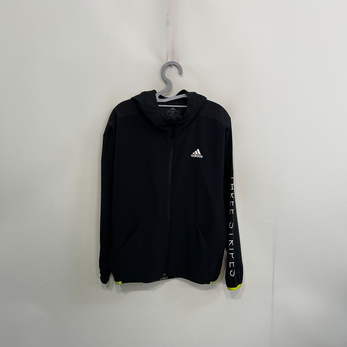 아디다스 키즈 바람막이 150 상품이미지1