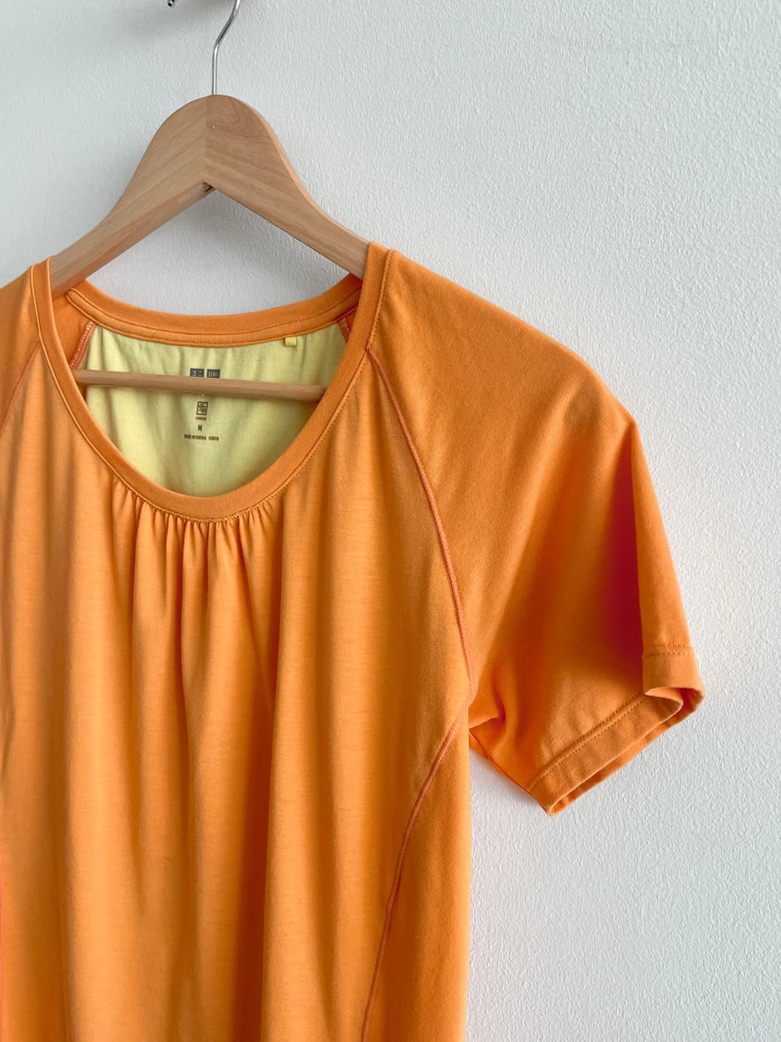 Uniqlo jpn orange shirring top 상품이미지8