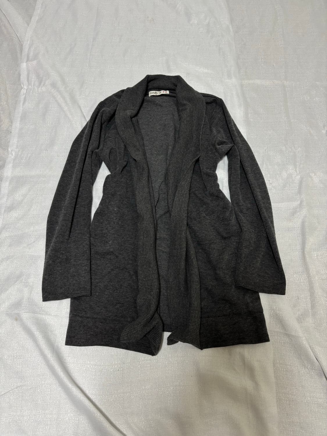 “Cutie Blonde” V-Kei Mood Grey Cardigan 상품이미지2