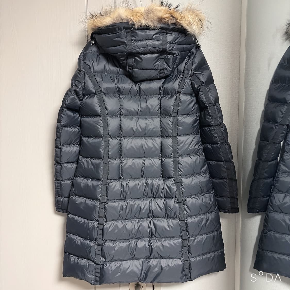 몽클레어 헤르민 퍼 롱패딩 2사이즈 상품이미지2