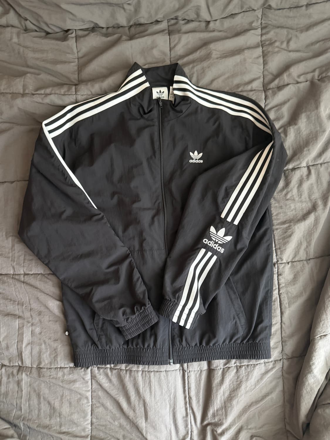 아디다스 락업 트랙탑 상품이미지2