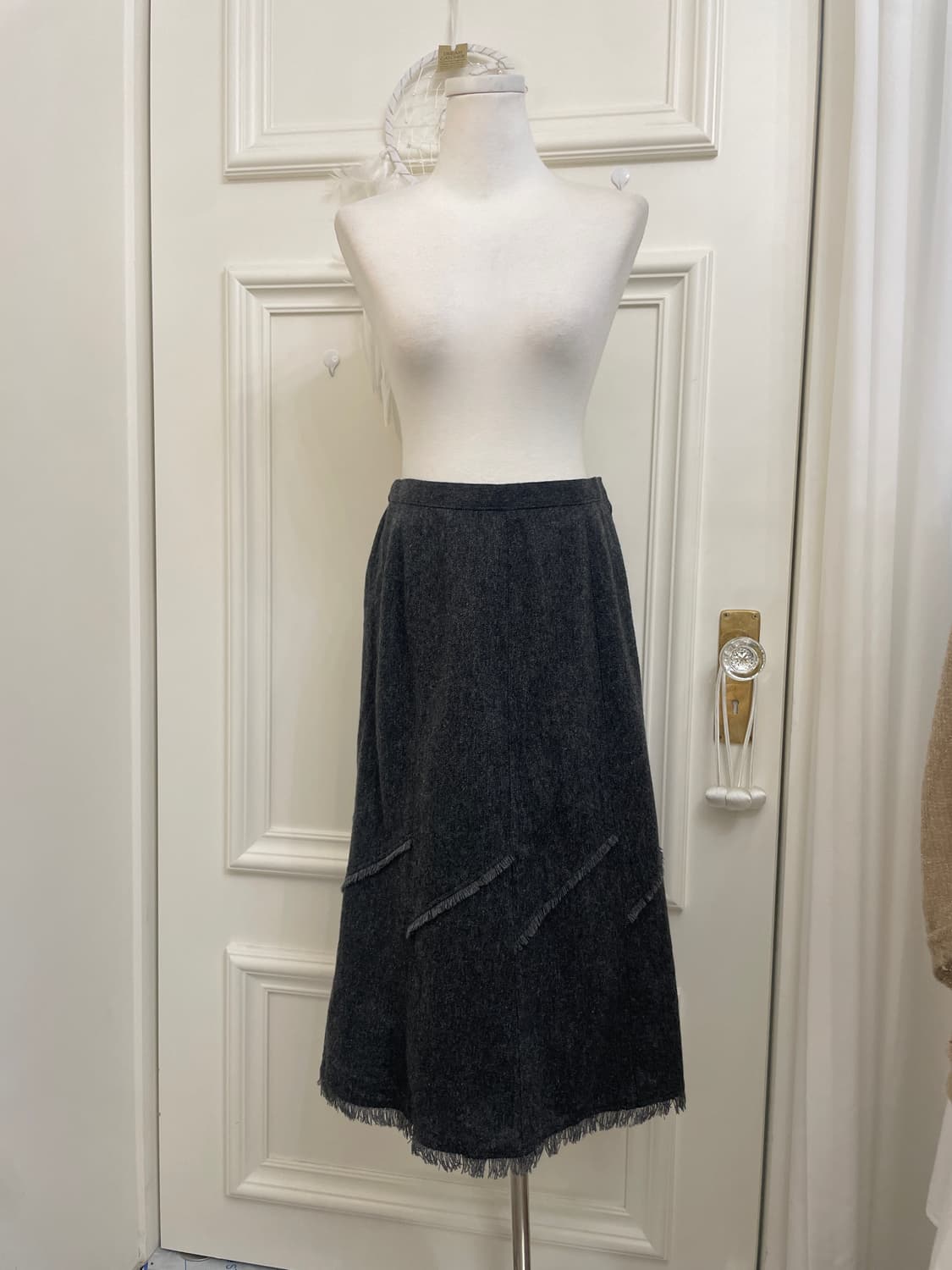 charcoal wool warm skirt 상품이미지1
