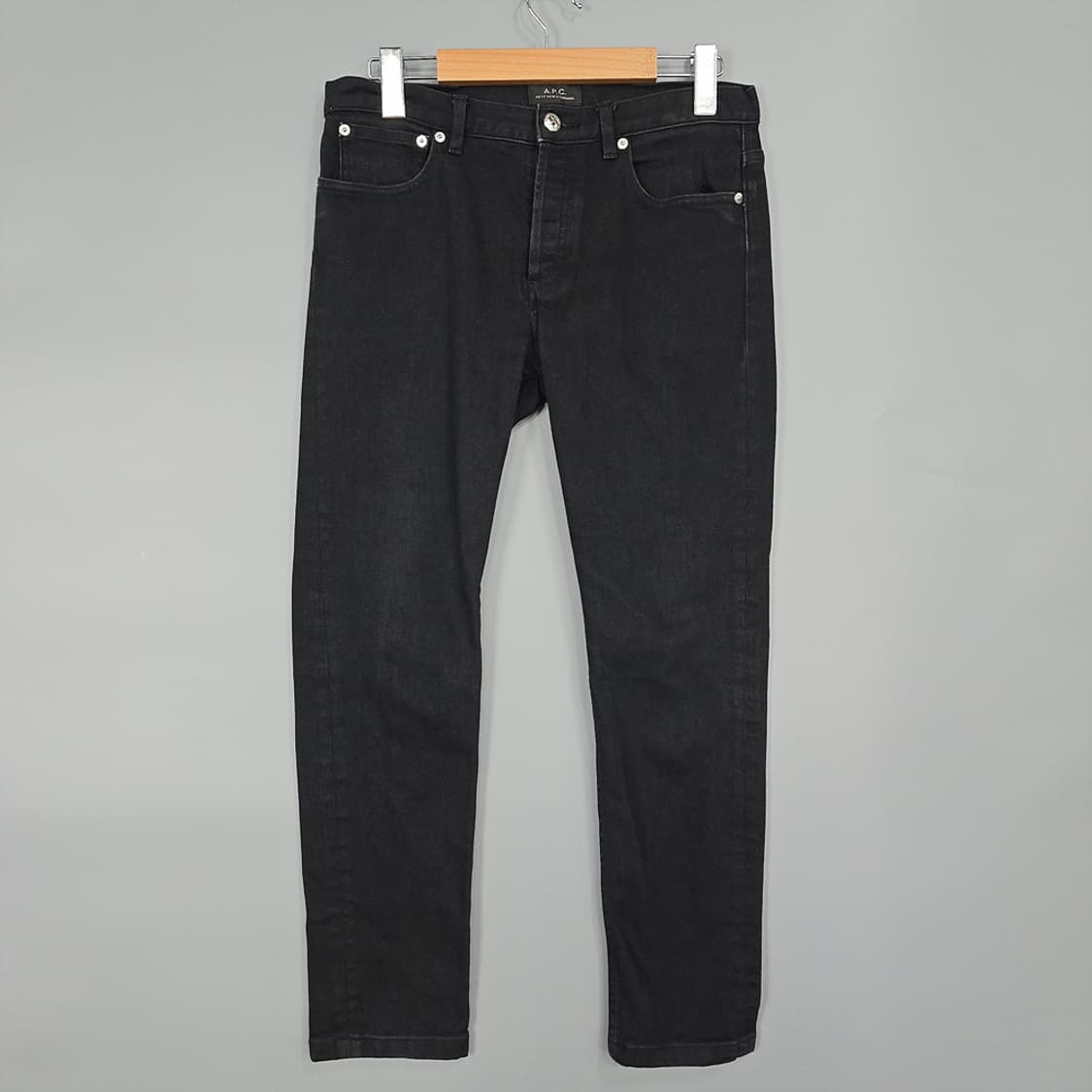 아페쎄 A.P.C. 쁘띠 뉴 스탠다드 흑청바지30 상품이미지1