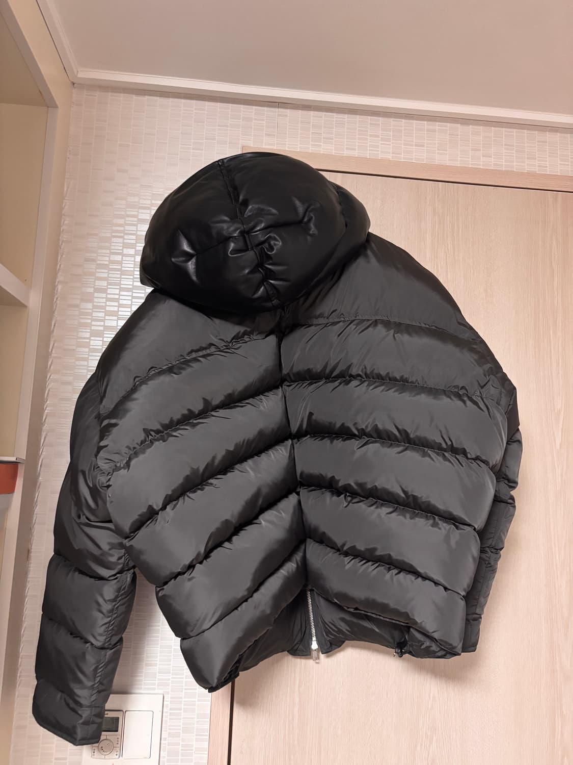 랜덤아이덴티티 duvet puffer 상품이미지4