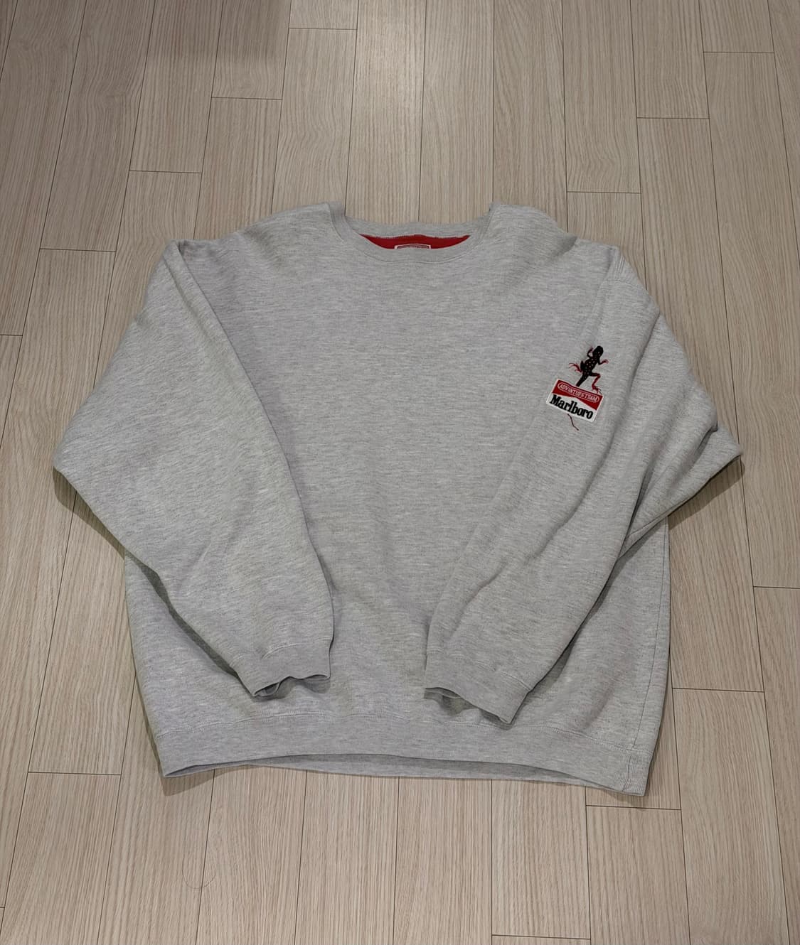 90s malboro gecko lizard sweatshirts 상품이미지2