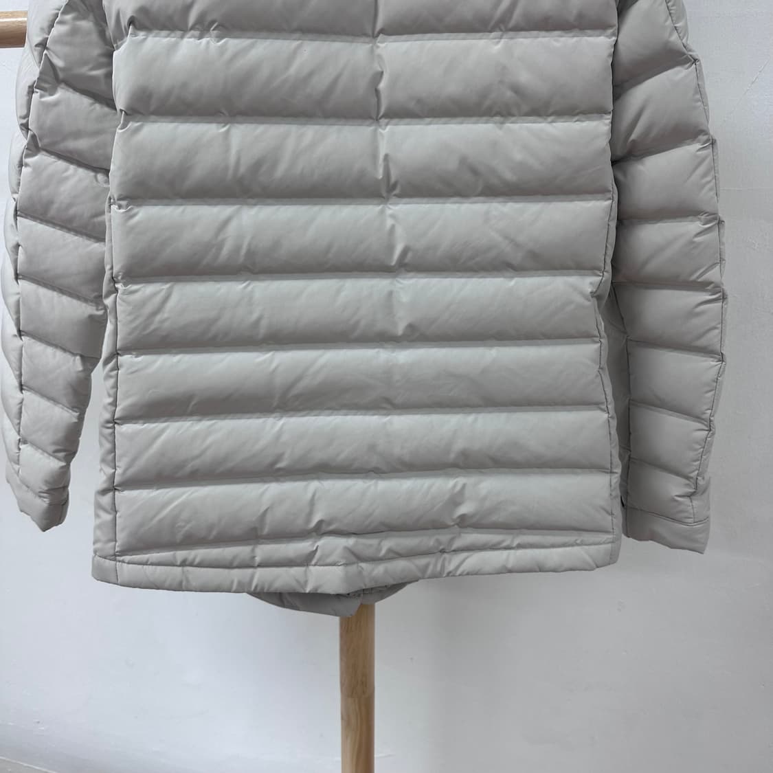 HAZZY 헤지스 22s 골프 여성 경량 다운 자켓 100 J28 상품이미지6