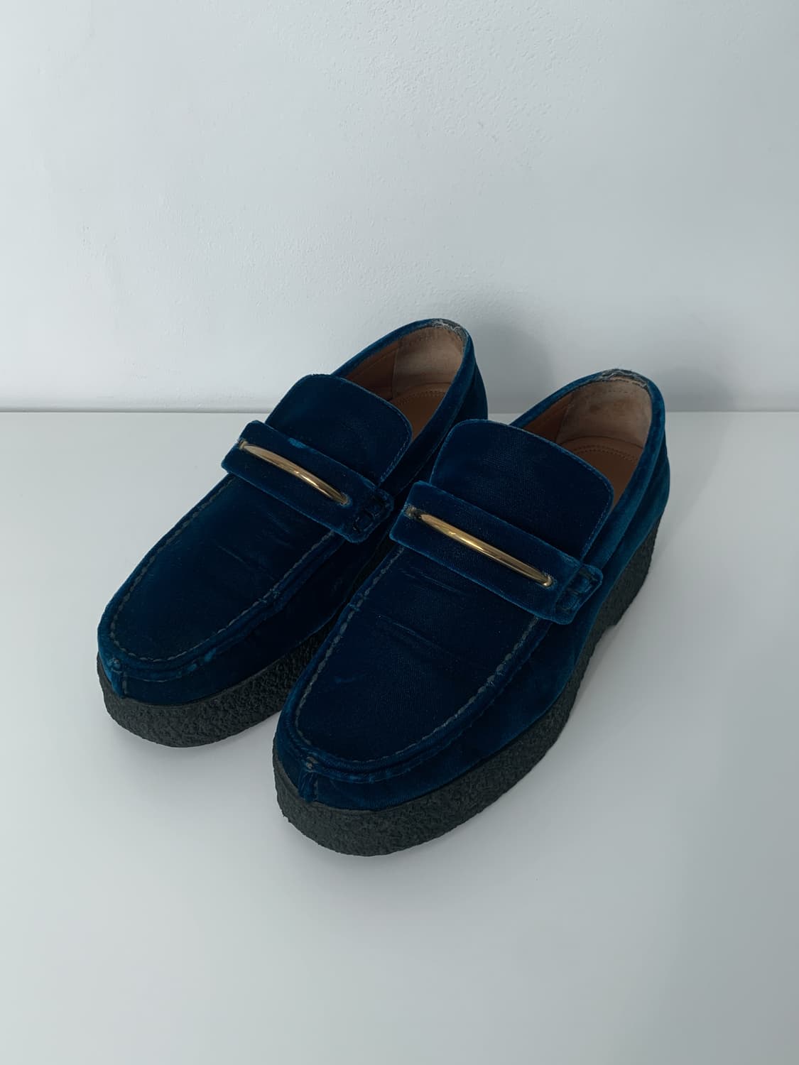 Velour Flatform Loafer 상품이미지2