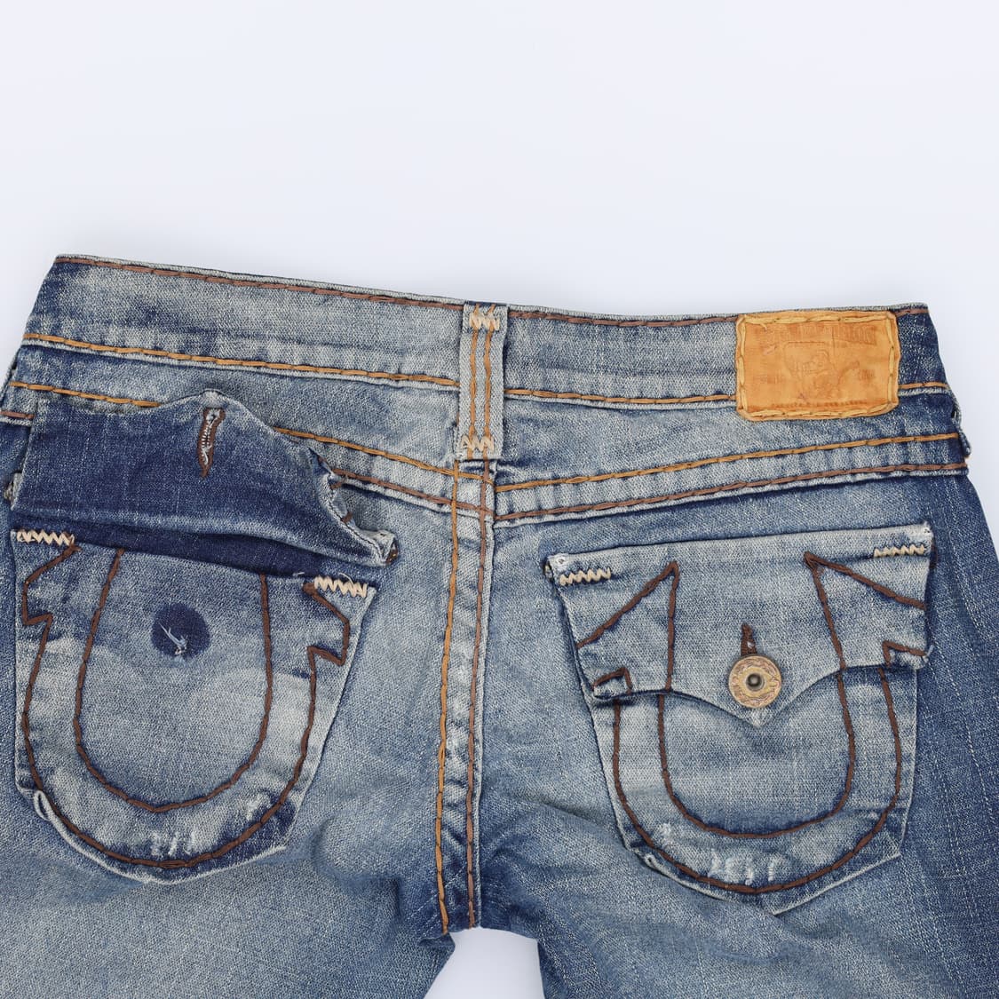 27 트루릴리전 여성 스트레이트 팬츠 0202H2 상품이미지3