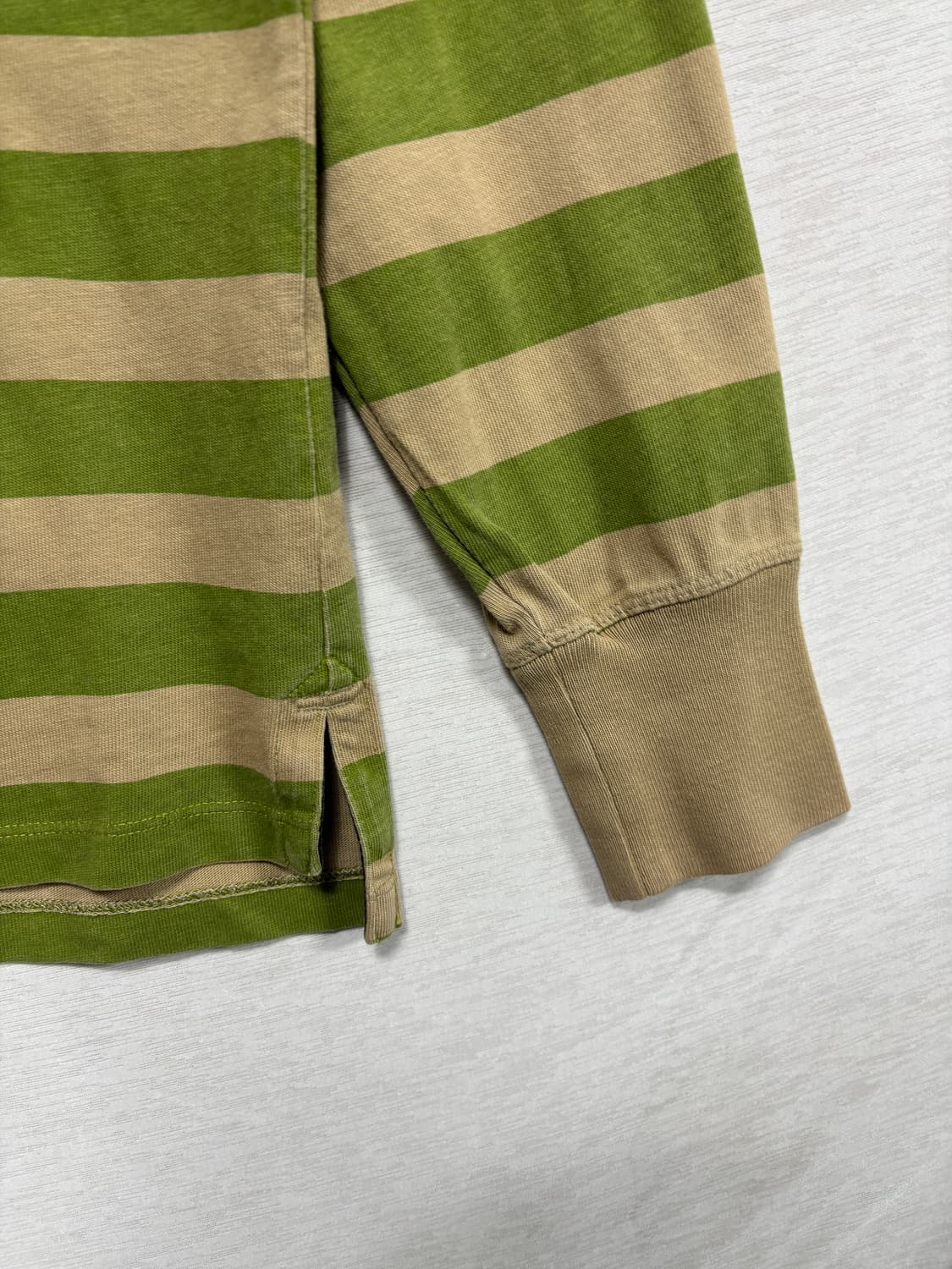 버버리 브릿 스트라이프 럭비 카라티 상품이미지3