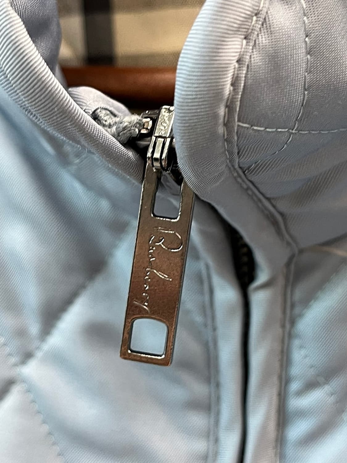 여) 버버리 스카이블루 퀼팅집업  상품이미지6