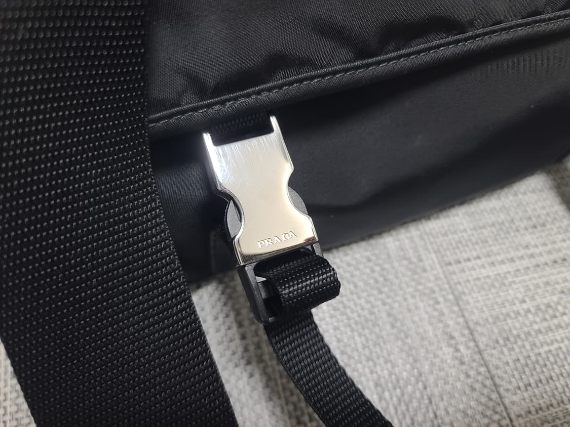 프라다 리나일론 메신저백 1bd671 크로스백 버클백 상품이미지2