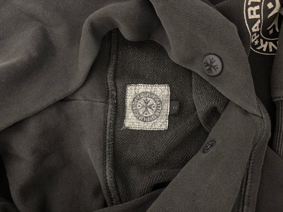 펀치드렁크파티즈 후드티 차콜 상품이미지3