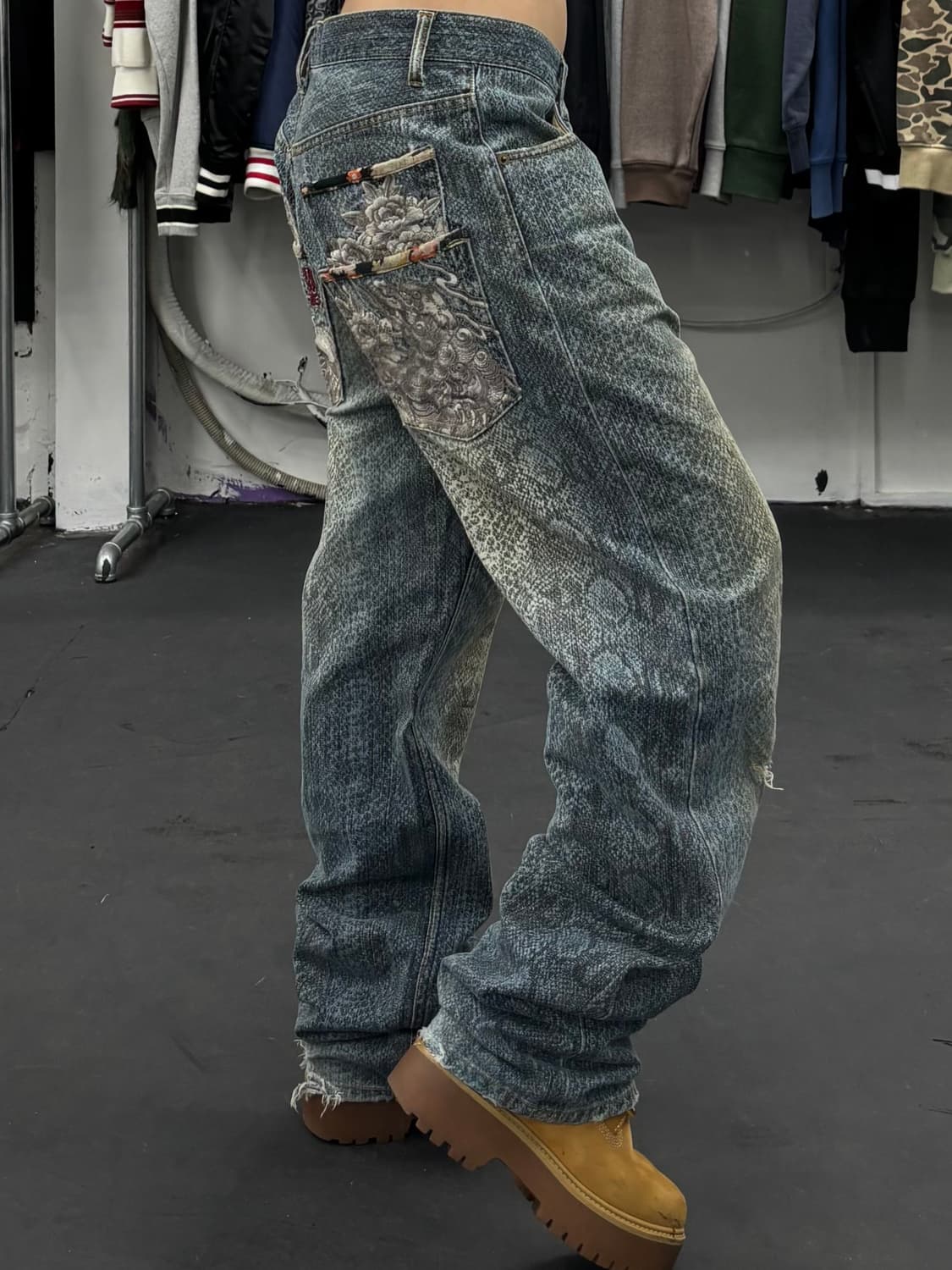 카라쿠리 타마시 뱀피 오리엔탈 데님팬츠 상품이미지2